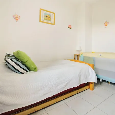 Holiday home Serene For Family With Garden Isigny-sur-Mer